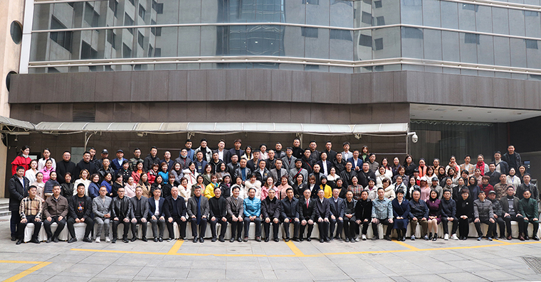 胡國安董事長當選湖南省化妝品經(jīng)營行業(yè)協(xié)會名譽會長