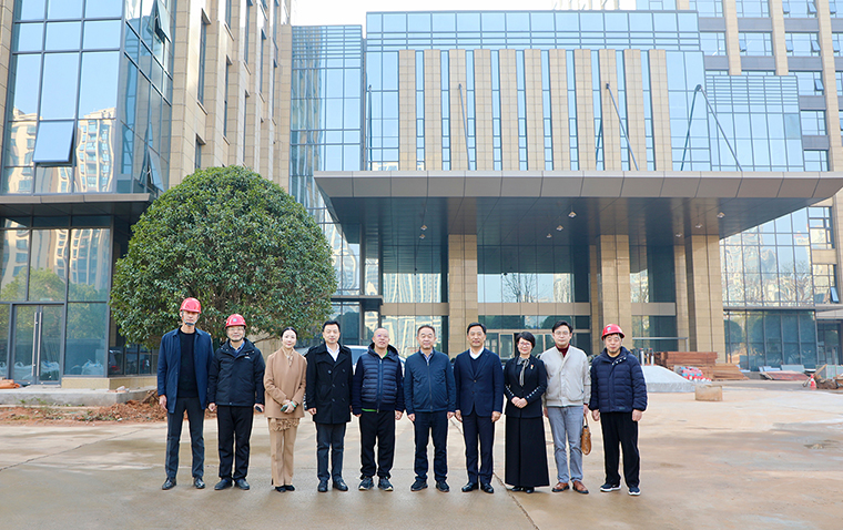 中共湖南省委統(tǒng)戰(zhàn)部副部長(zhǎng)劉衛(wèi)兵一行蒞臨綠之韻中心調(diào)研