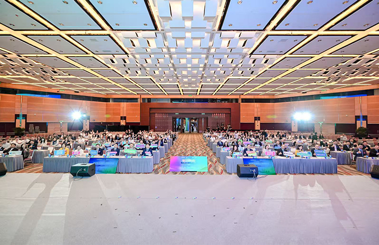 胡國(guó)安董事長(zhǎng)受邀參加2025香港國(guó)際人才節(jié)，共同探討全球人才發(fā)展趨勢(shì)與合作機(jī)遇